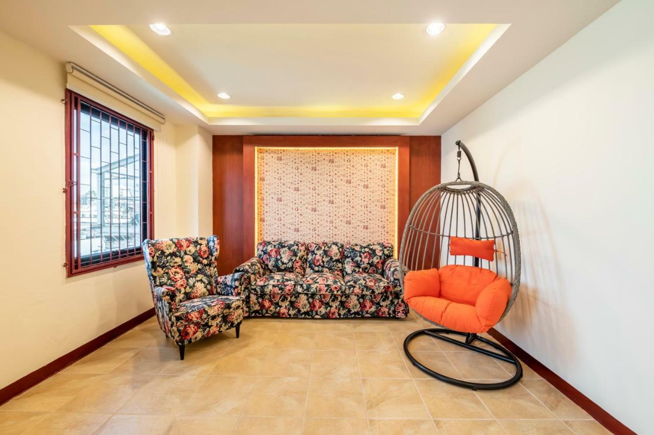 Scala Hostel Банкок Екстериор снимка