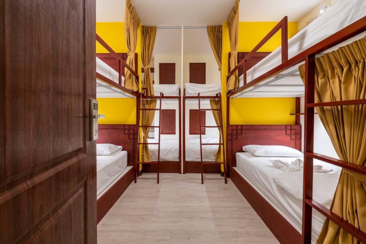 Scala Hostel Банкок Екстериор снимка