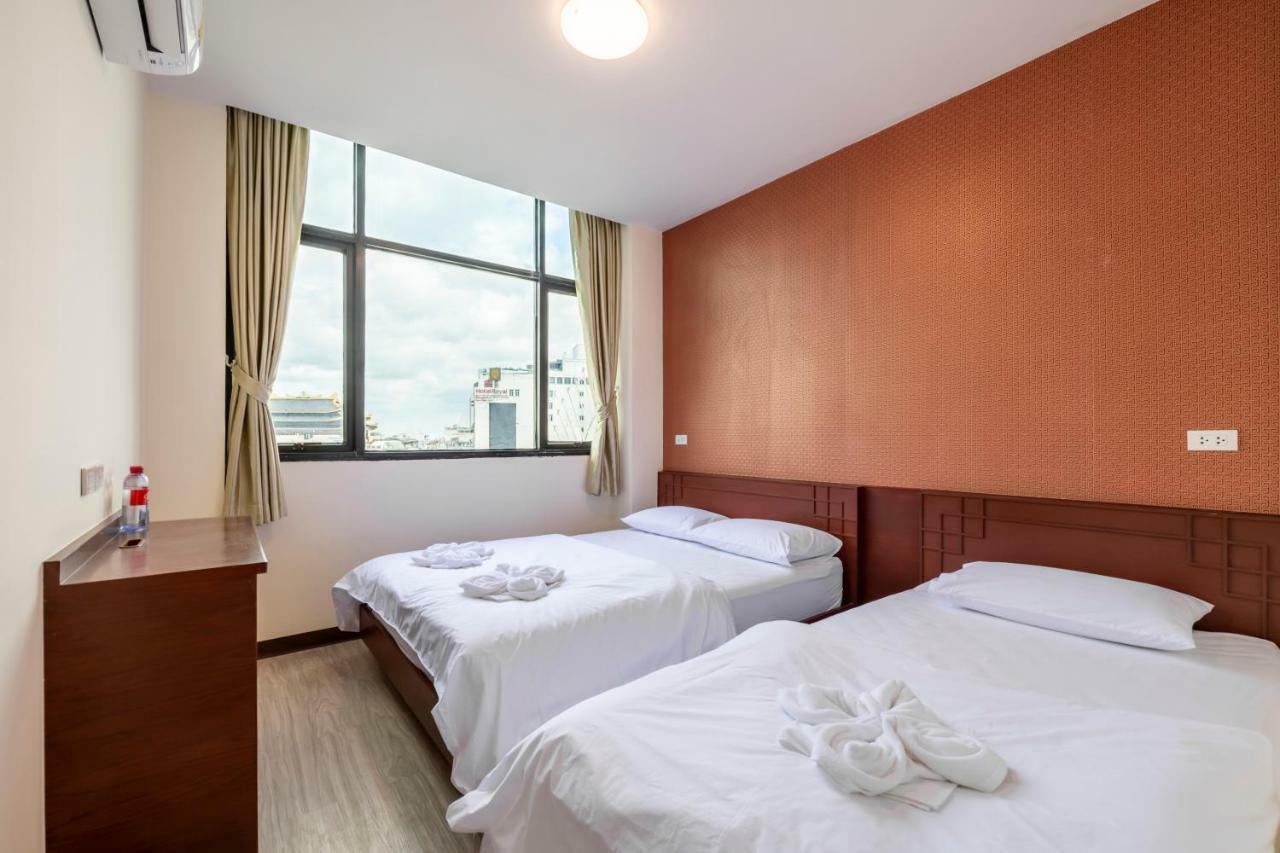 Scala Hostel Банкок Екстериор снимка