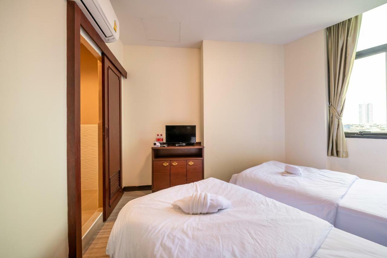 Scala Hostel Банкок Екстериор снимка