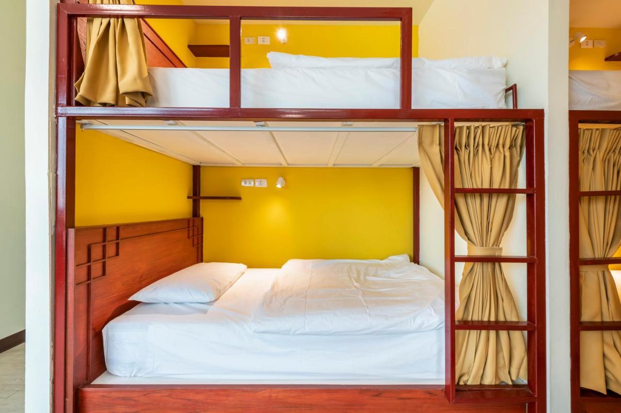 Scala Hostel Банкок Екстериор снимка